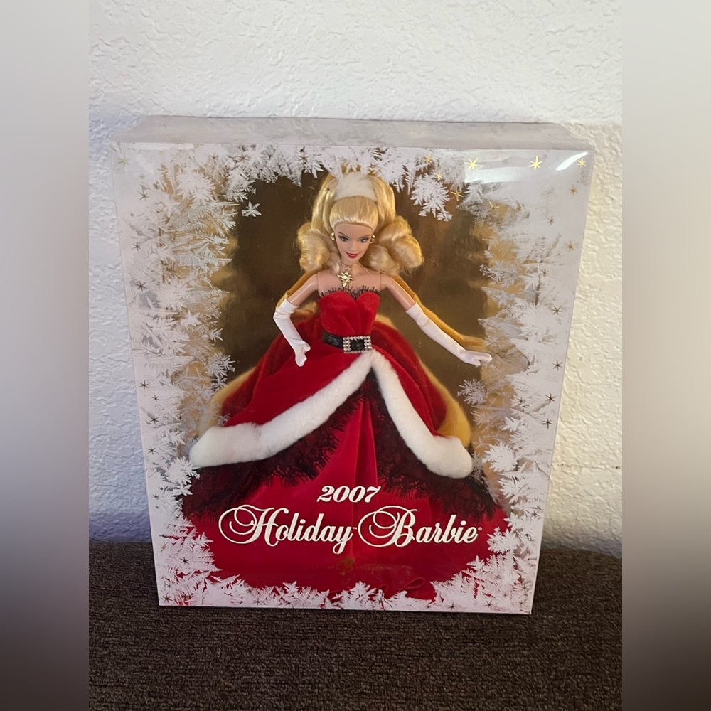 New Vintage Holiday Barbie Collector Special Edition 2007